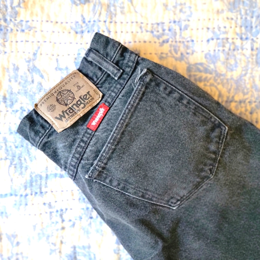 VTG Wrangler Mom fit